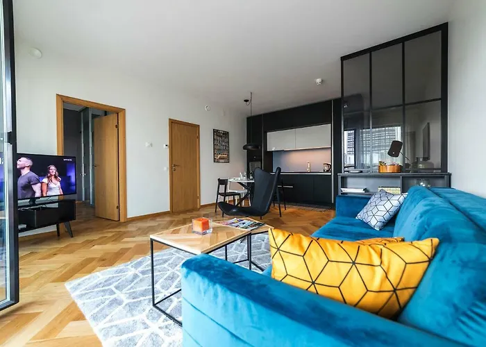 Modern Luxury Apartment In City Centre
