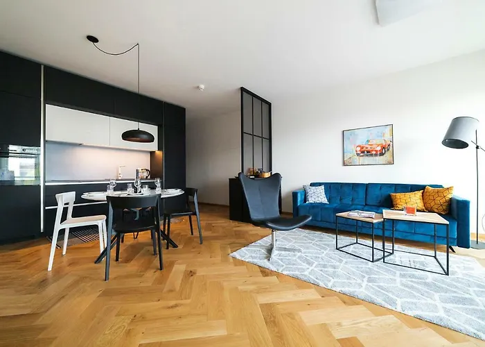 Modern Luxury Apartment In City Centre