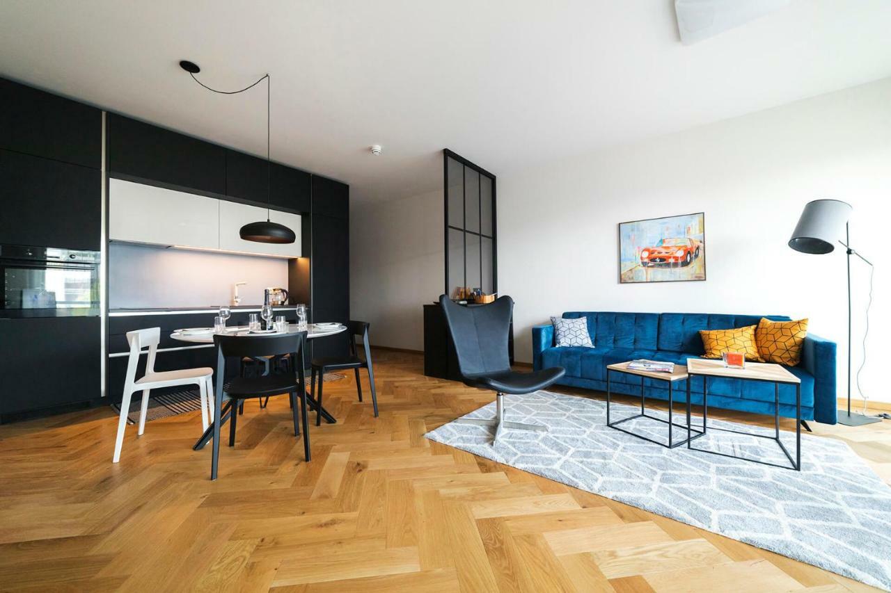 Modern Luxury In Centre Апартамент